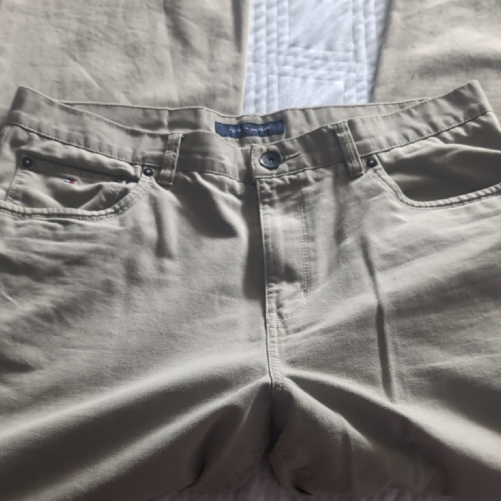 Tommy Hilfiger Tan Women's Cargo Shorts
